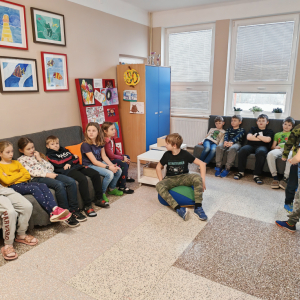 ZŠ Velká Jesenice ve Stonožce
